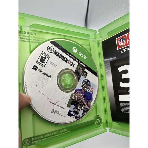 Microsoft Xbox One Game Madden 21 NFL - Picture 5 of 6